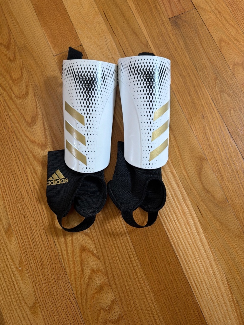 Adidas kids shin guards